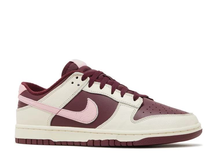 Nike Dunk Low Premium 'Valentine's Day' 3 Nike Dunk Low Premium 'Valentine's Day' - Image 2