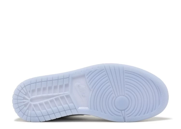 Wmns Air Jordan 1 Low 'White Wolf Grey' 6 Wmns Air Jordan 1 Low 'White Wolf Grey' - Image 4